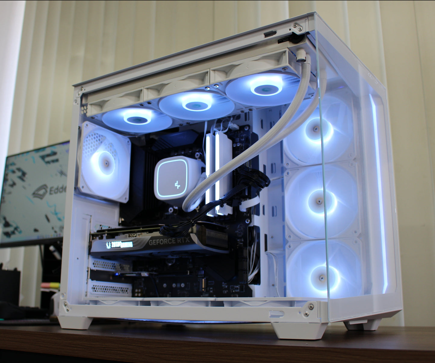 即納モデル Ryzen7 5700X RTX4070搭載PC